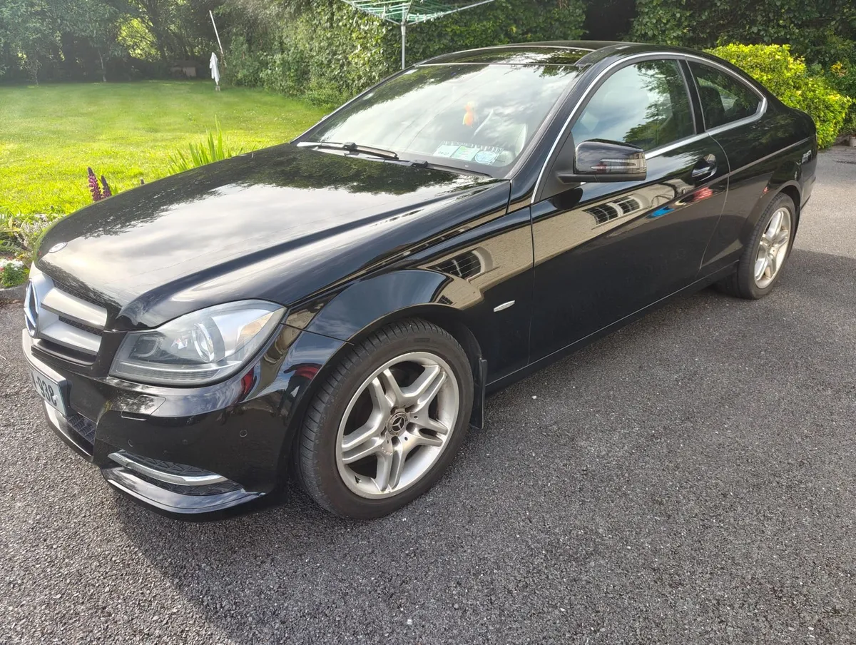 Mercedes-Benz C-Class Coupe 2013 - Image 6