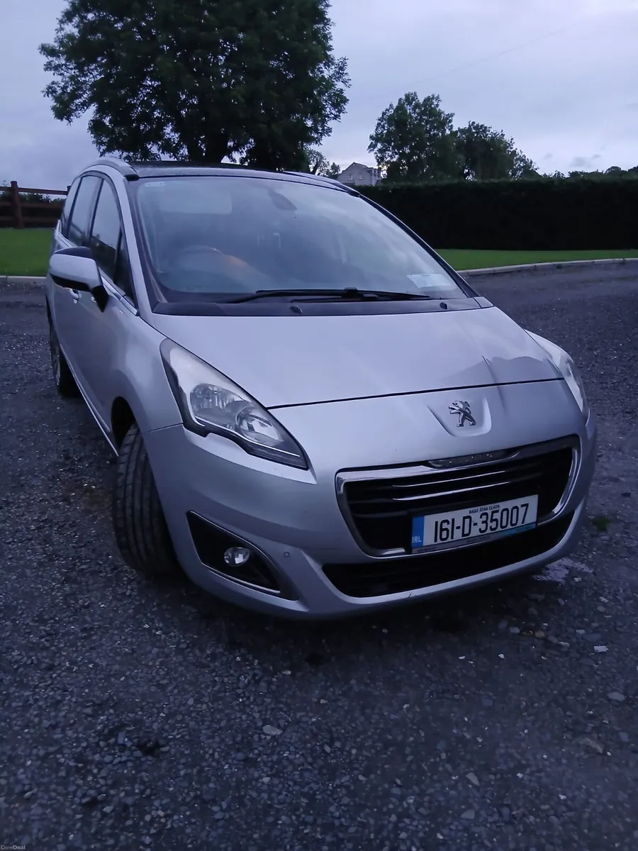 Stunning Peugeot 5008 2016 WARRANTY - Image 1