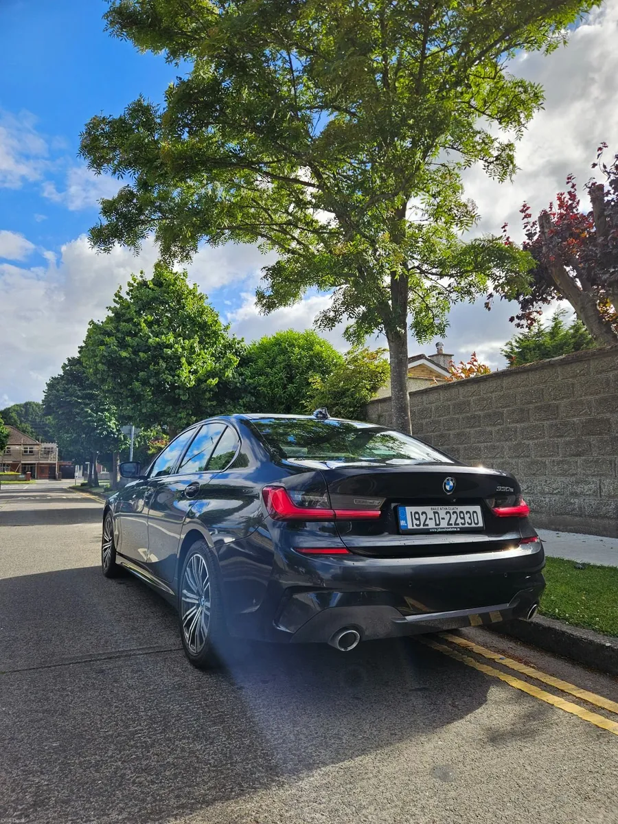 2019 BMW 330e M Sport - Image 2