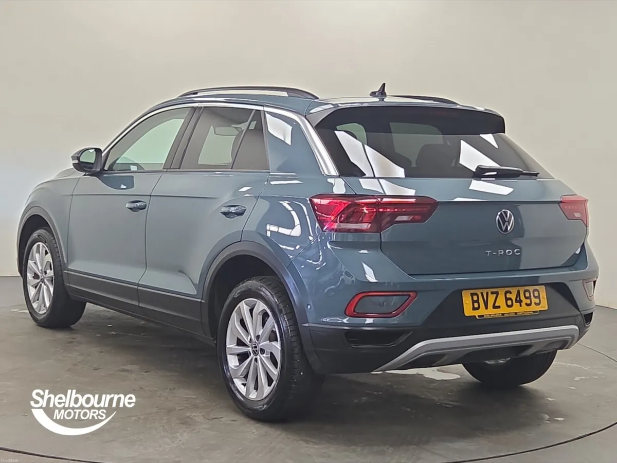 Volkswagen T-roc MATCH TSI DSG - Image 2