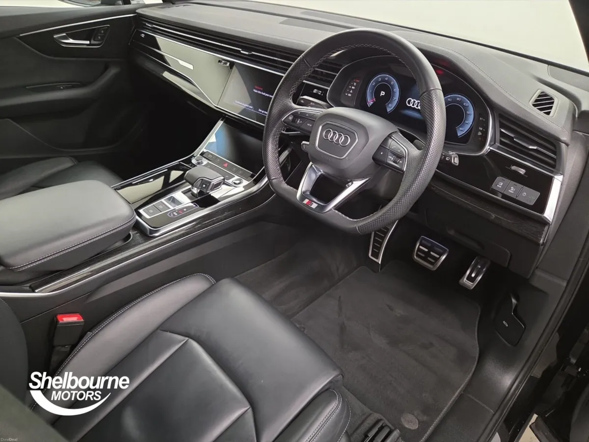 Audi Q7 TFSI QUATTRO S LINE BLACK EDITION MHEV - Image 4