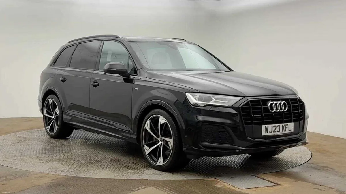 Audi Q7 TFSI QUATTRO S LINE BLACK EDITION MHEV - Image 1