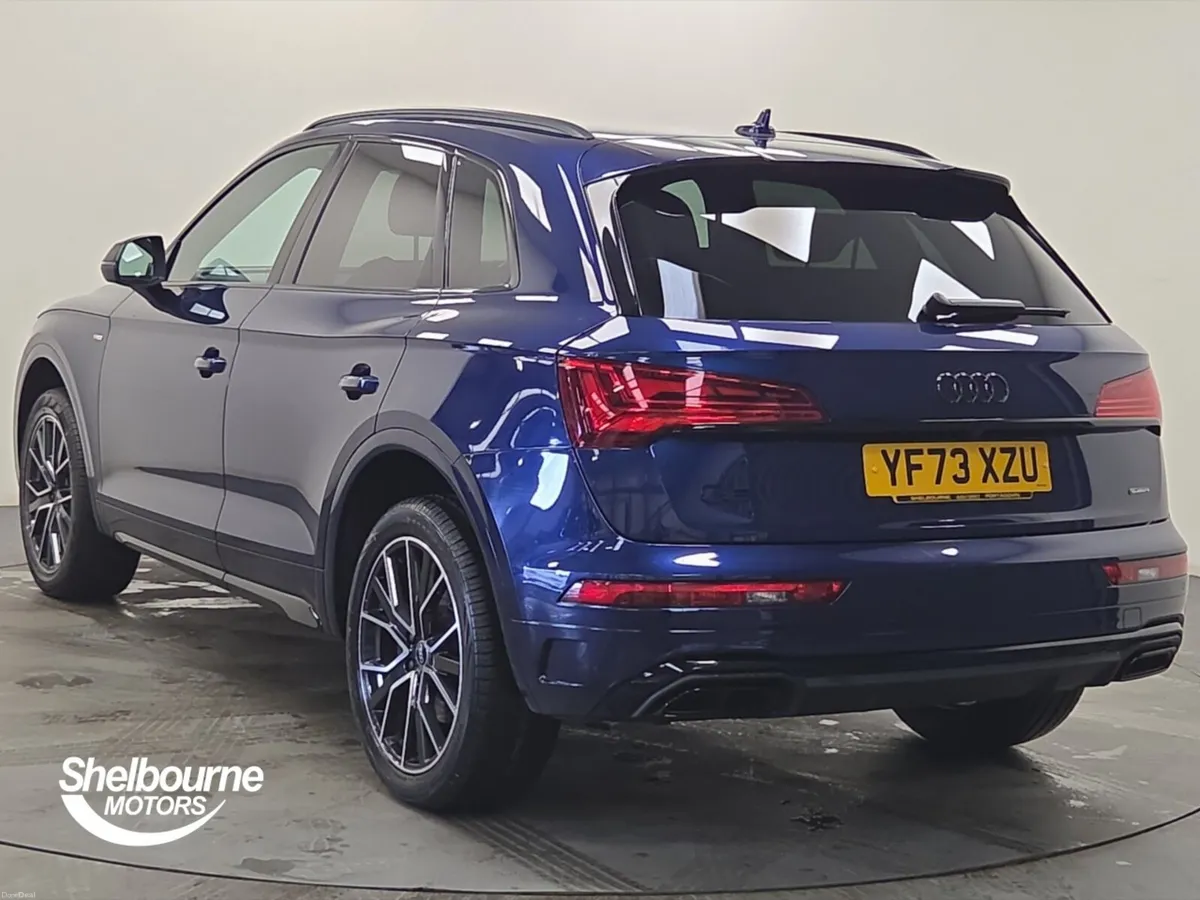 Audi Q5 TFSI QUATTRO S LINE BLACK EDITION - Image 2