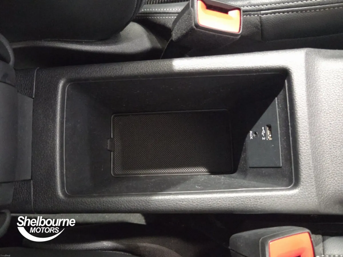 Audi Q2 TFSI S LINE - Image 6
