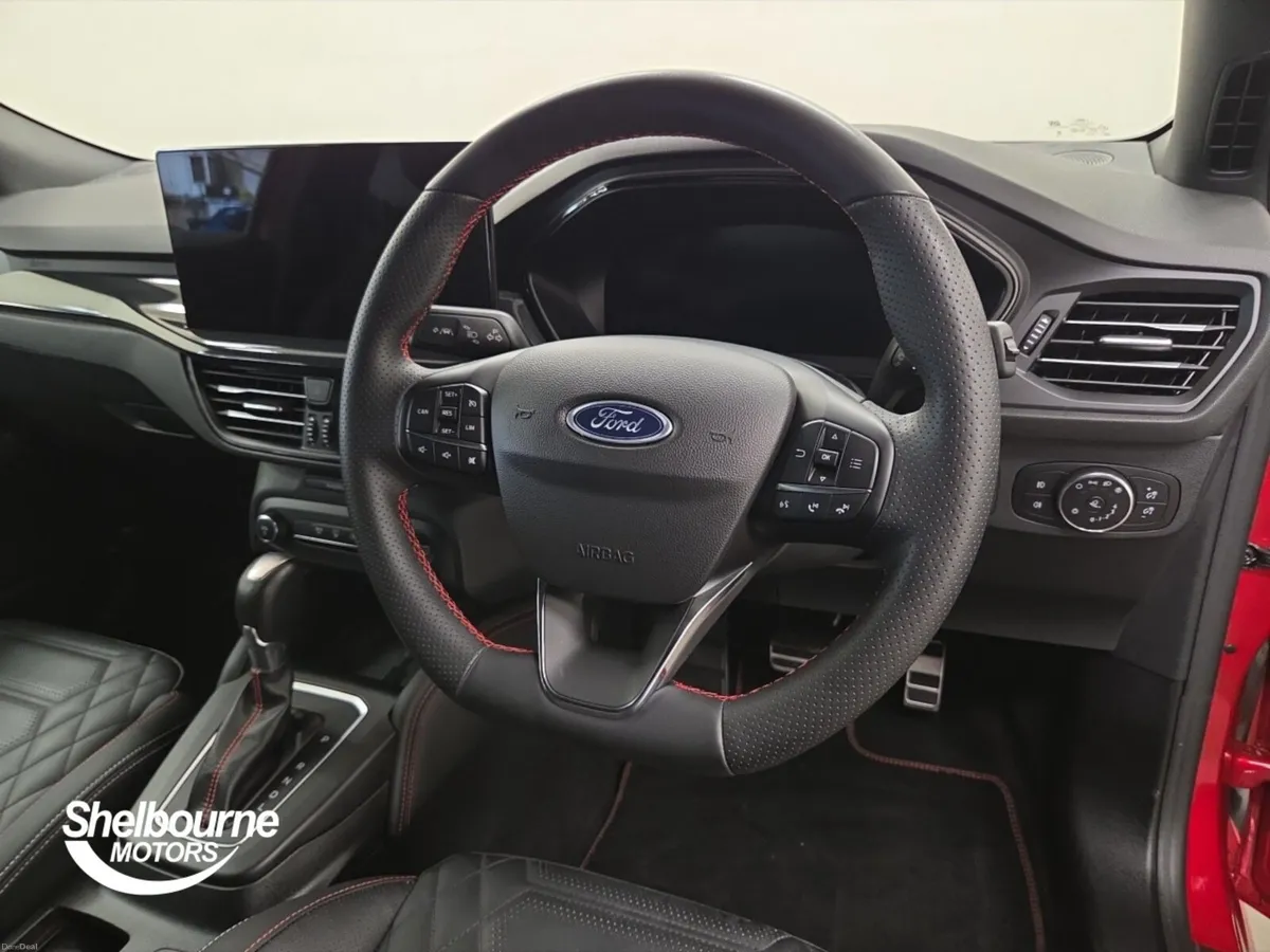 Ford Focus ST-LINE X - Image 4