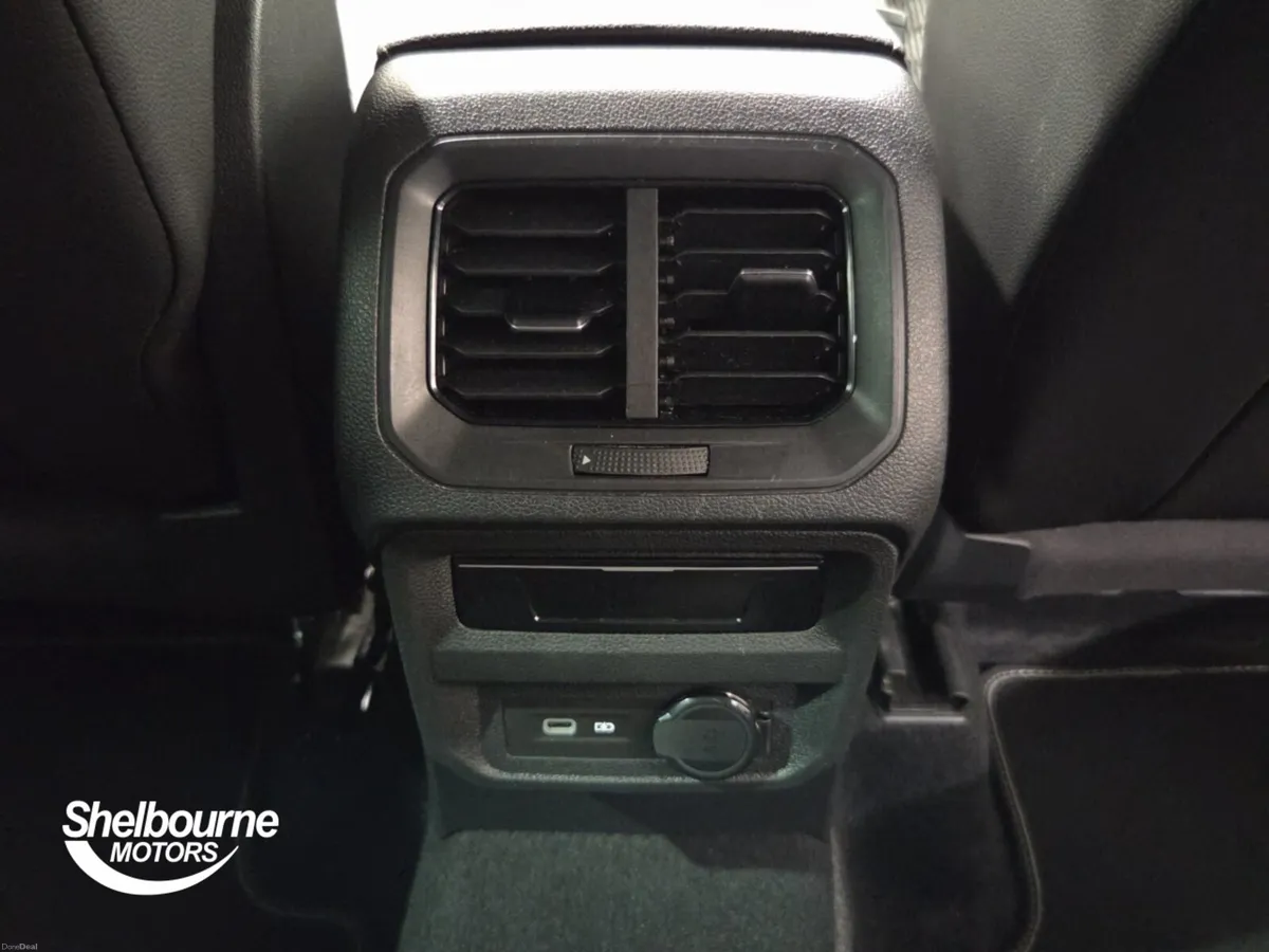 Volkswagen Tiguan R-LINE TDI DSG - Image 6