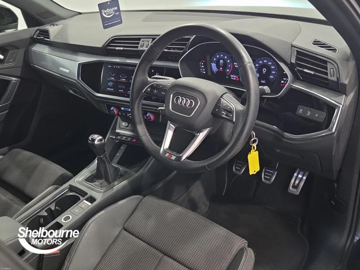 Audi Q3 TFSI S LINE - Image 4
