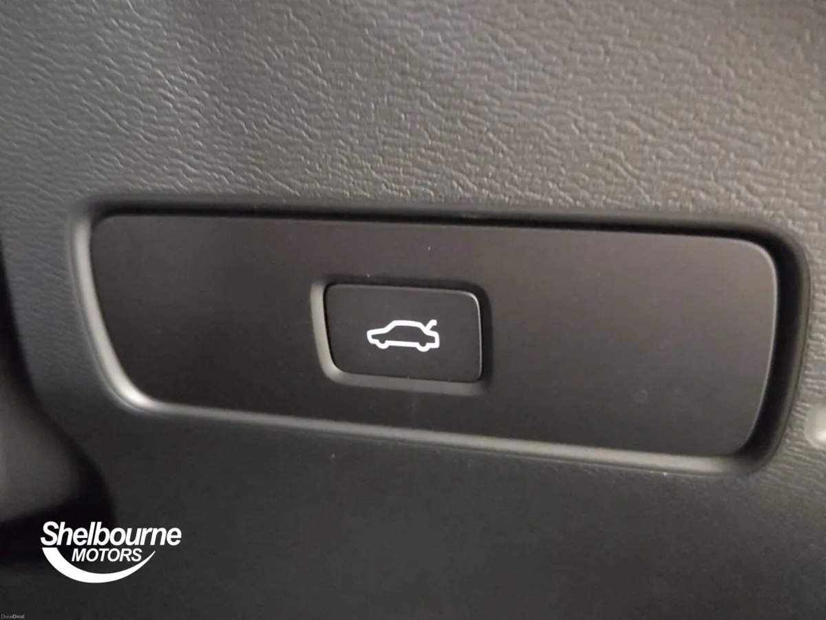 Volvo XC40 B4 PLUS - Image 5