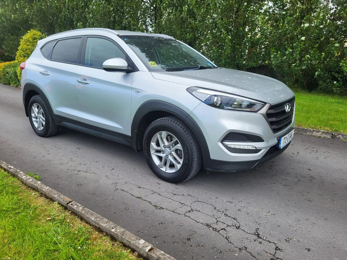 Hyundai Tucson 1.7 Diesel.  MINT CONDITION - Image 1