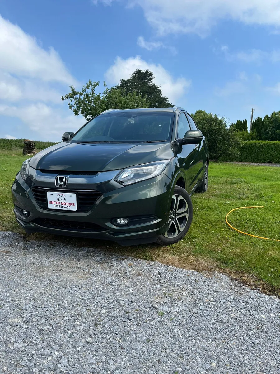 Honda Vezel 1.5 Hybrid 2015 For Sale - Image 1