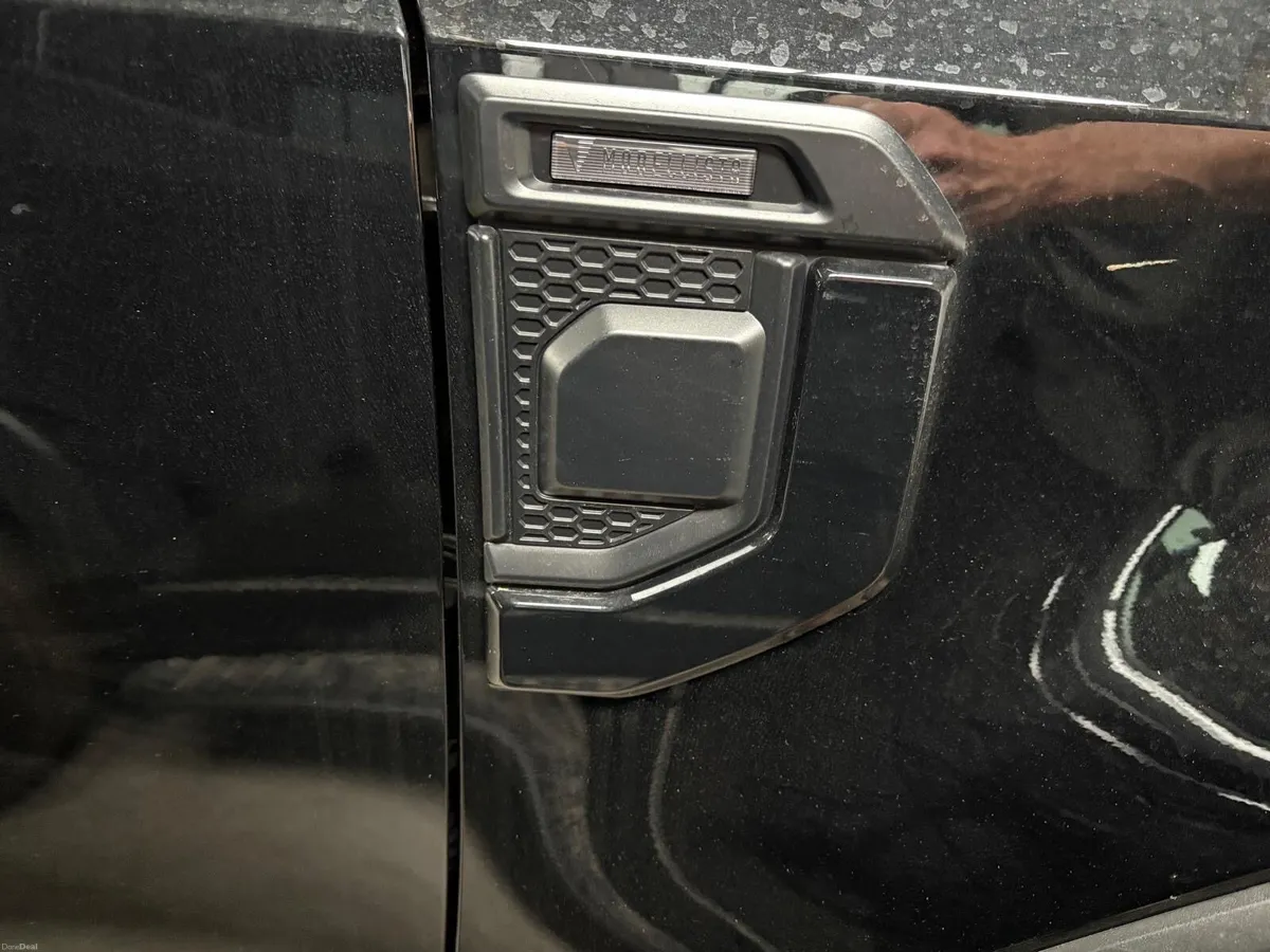 Toyota Landcruiser prado - Image 6
