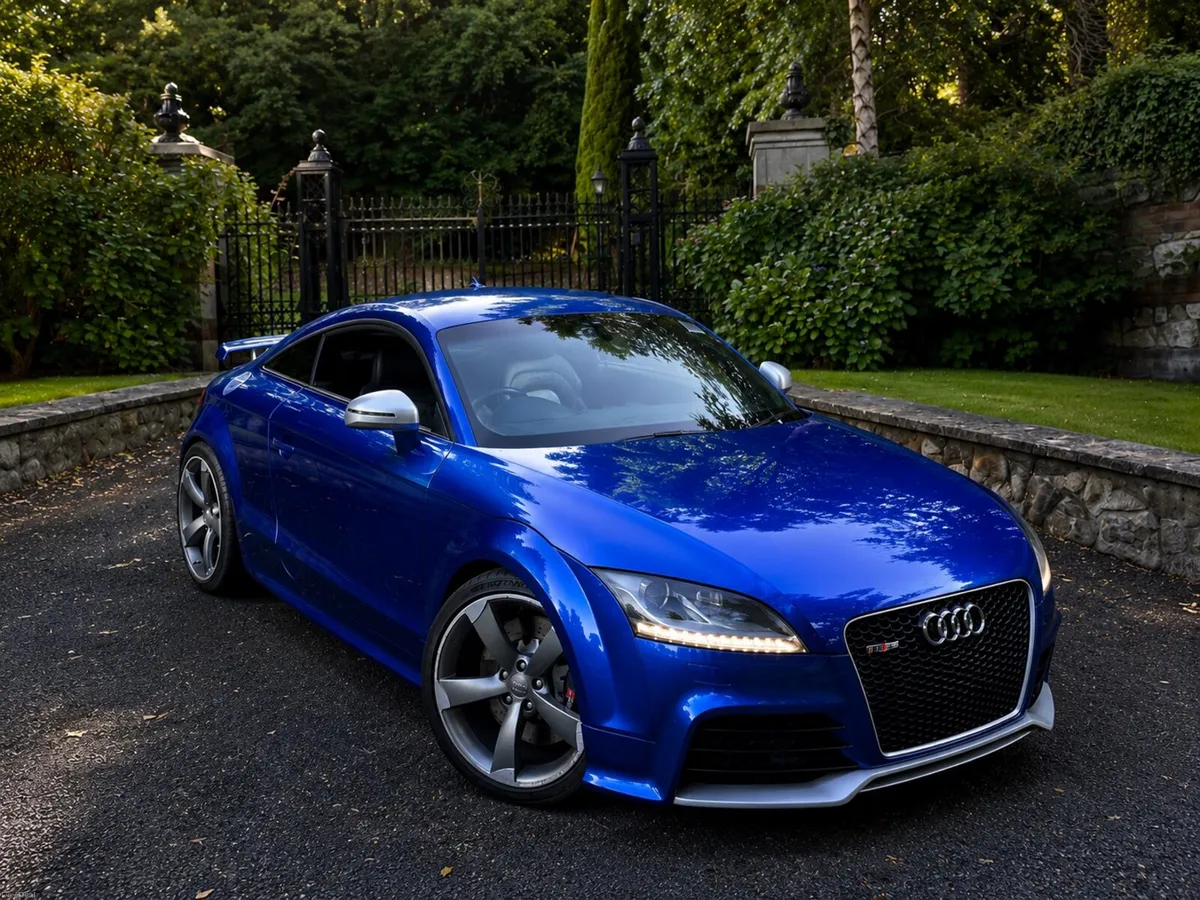 Audi TT RS  2010 Sepang Blue - Image 1