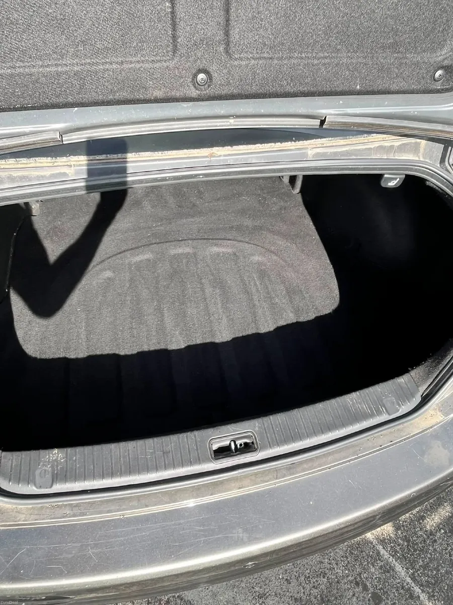 Kia Magentis 2010 - Image 6