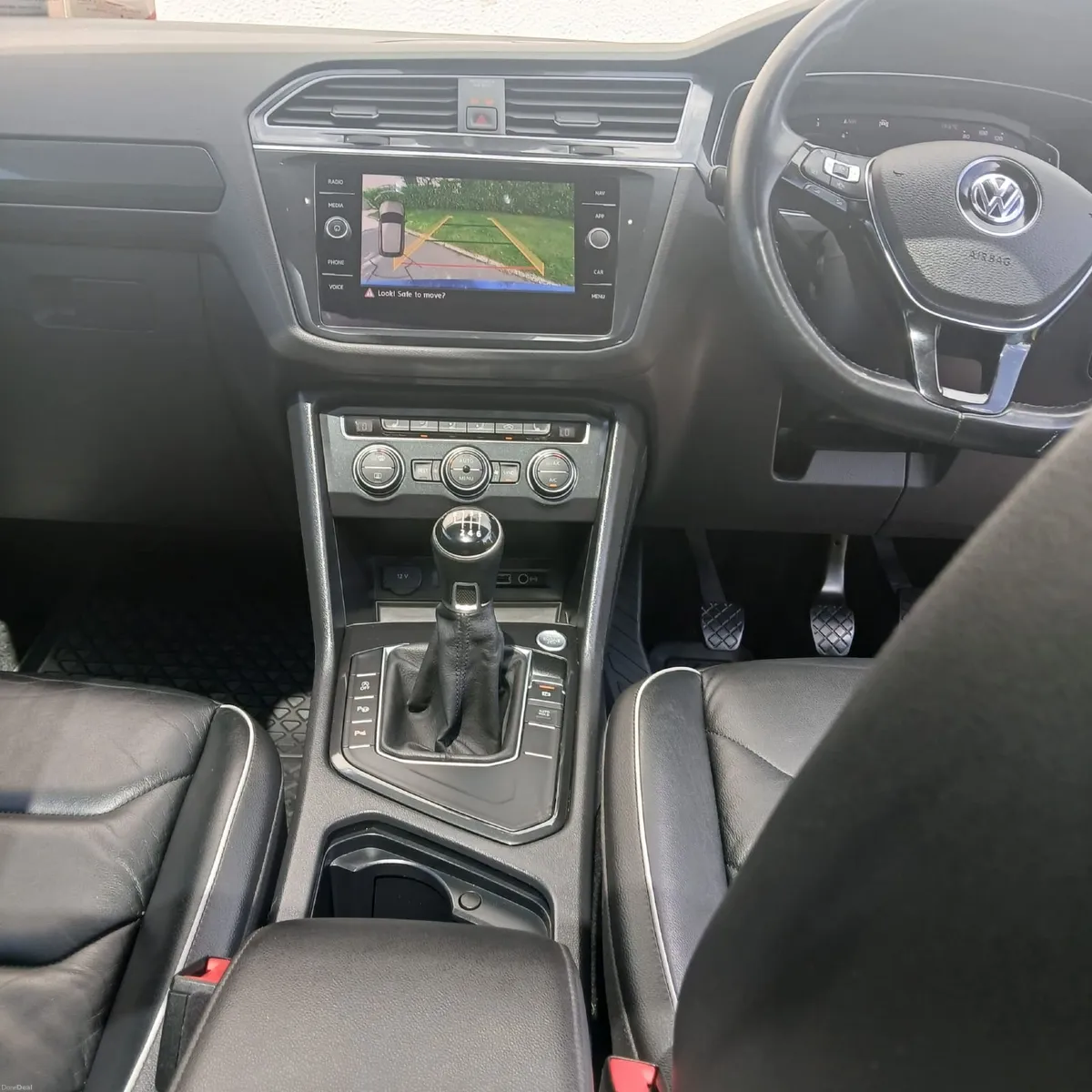 202 Volkswagen Tiguan 2.0 TDI Highline - Image 4