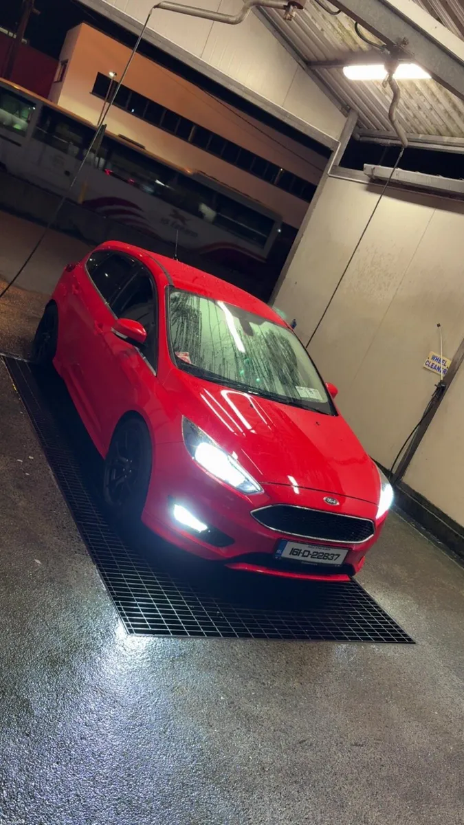 Ford focus zetec s - Image 1