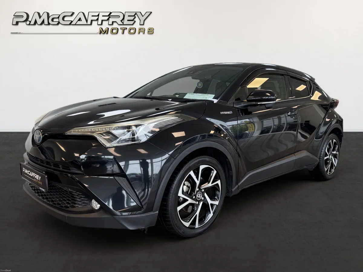 2017 Toyota C-HR Luna Sport Leather Reversing Came - Image 1