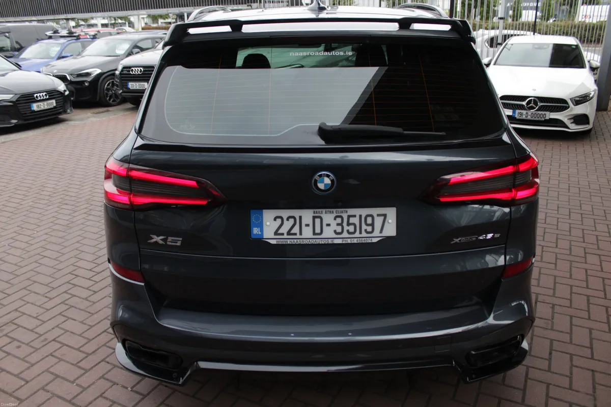 2022 BMW X5 X-DRIVE45E M-SPORT 5DR SUV AUTO - Image 5