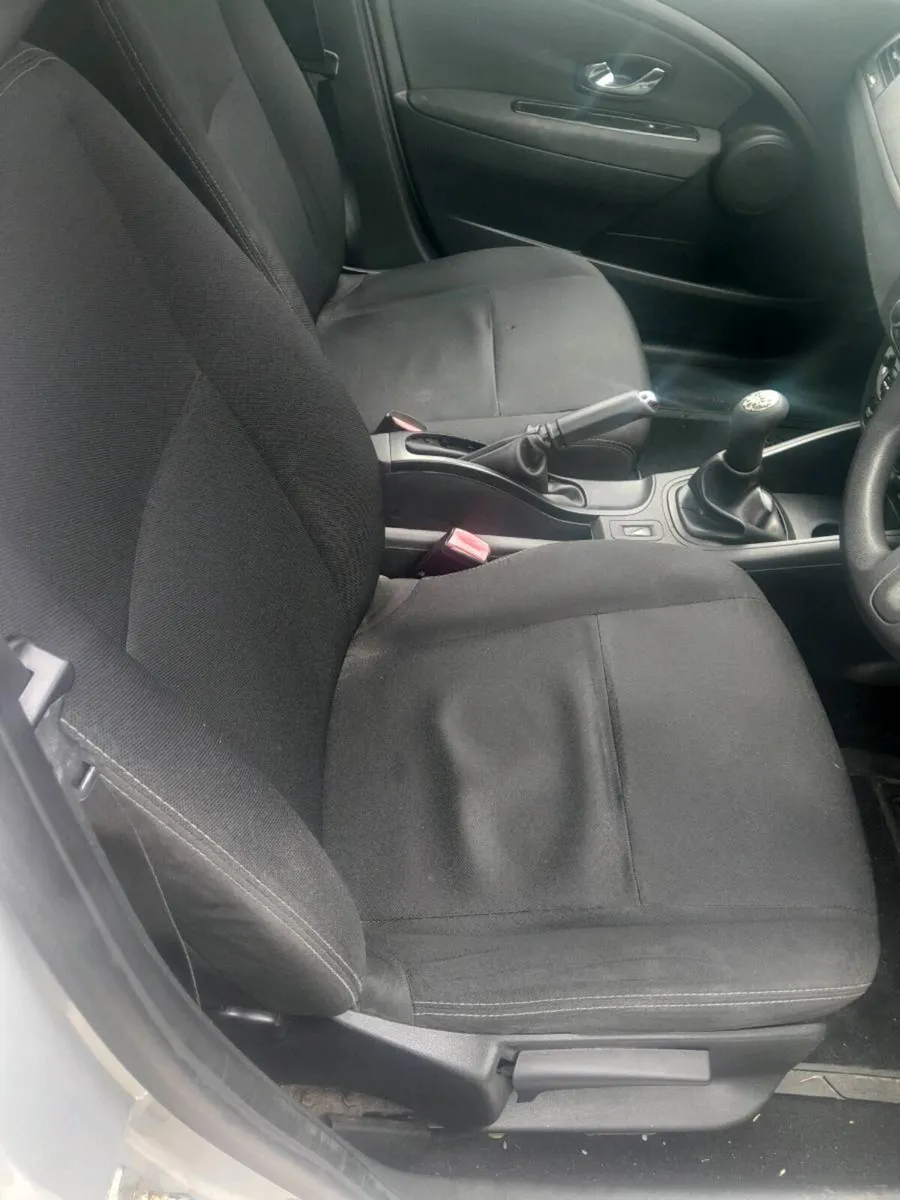 Car - Image 4