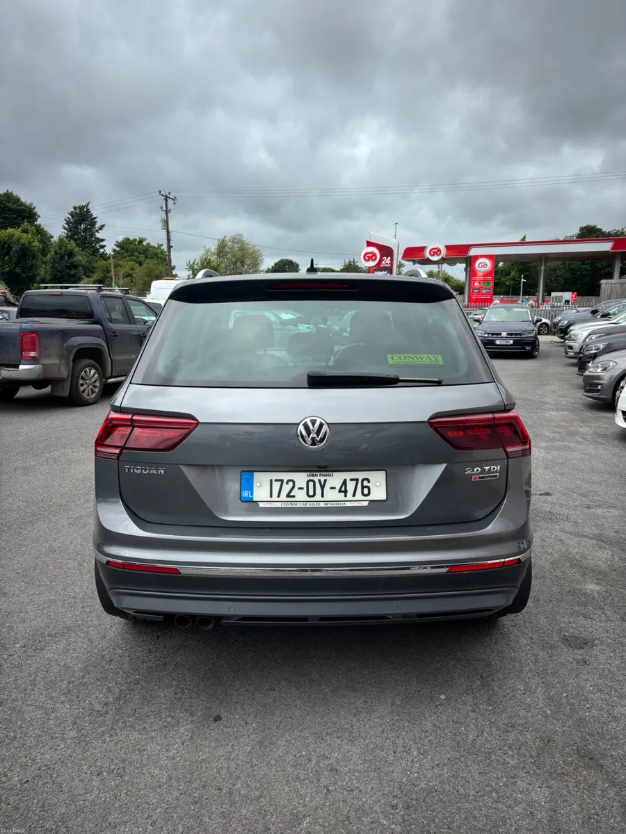 2017 Volkswagen Tiguan 2.0 TDI Highline 4Motion - Image 4