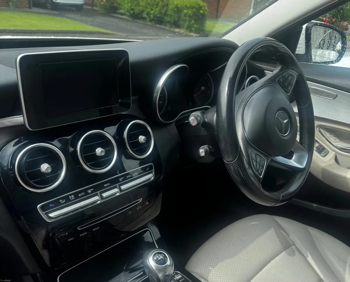 Mercedes-Benz C-Class Sport - Image 3