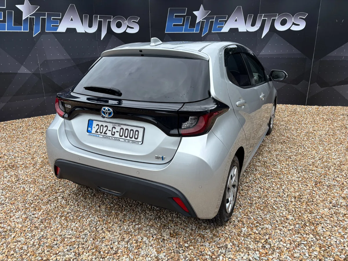 Toyota Yaris Hybrid 1.5 2020 - Image 6