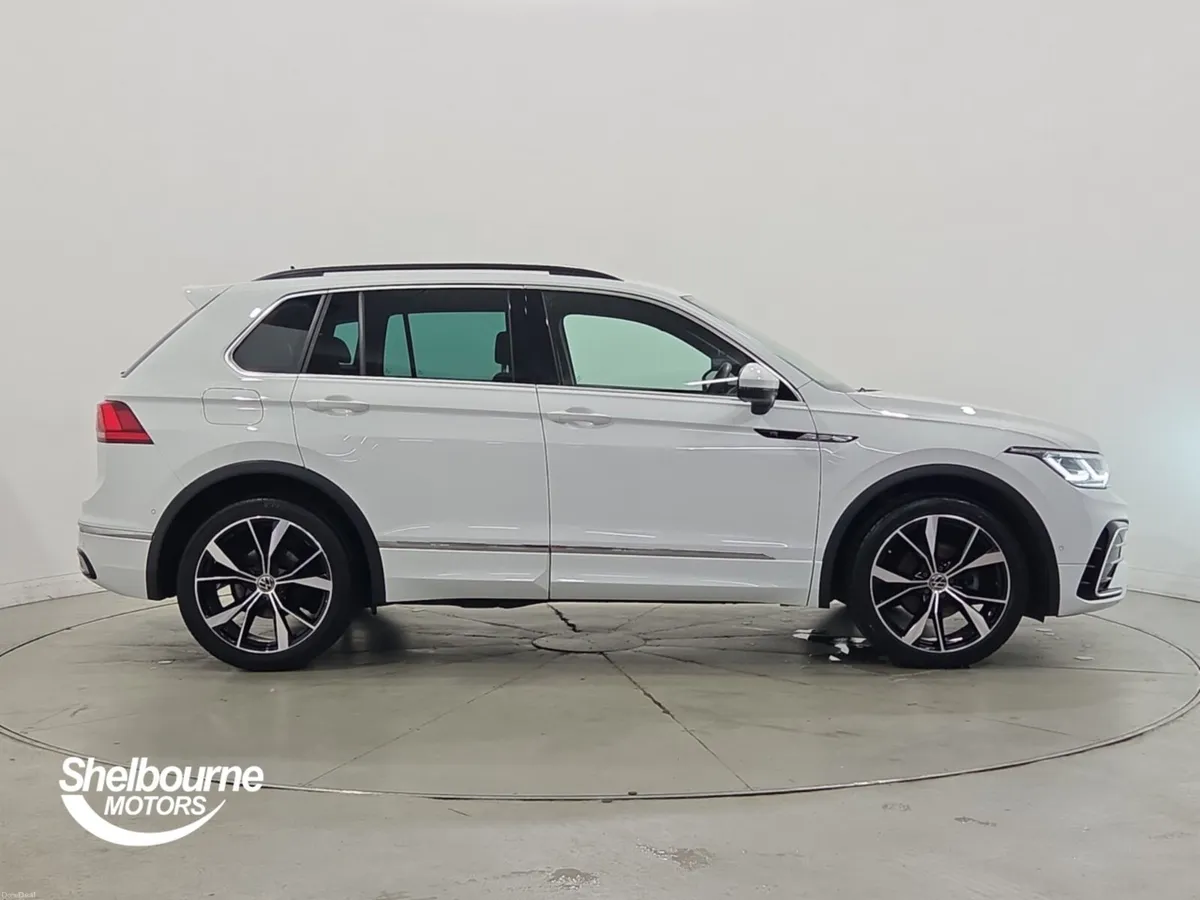 Volkswagen Tiguan R-LINE TSI DSG - Image 3