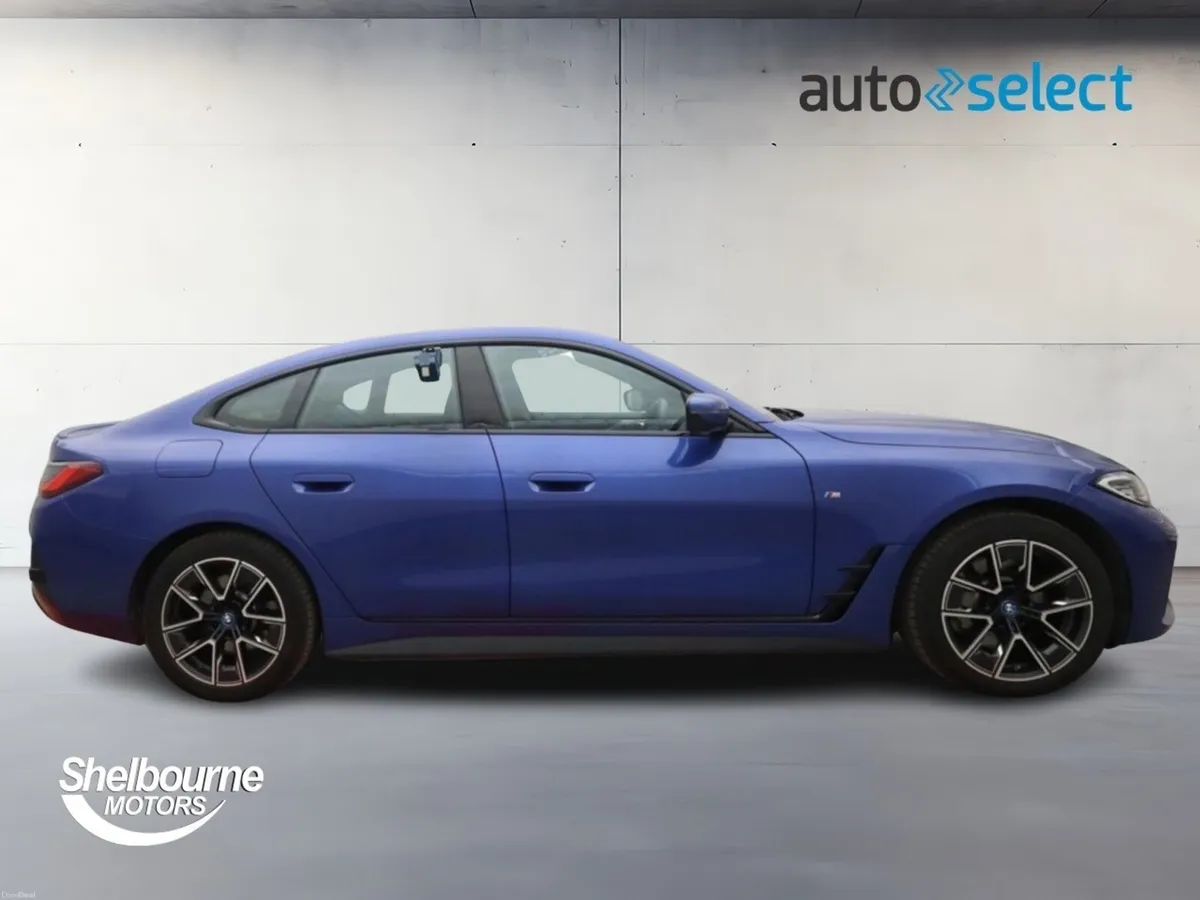 BMW i4 EDRIVE40 M SPORT - Image 3