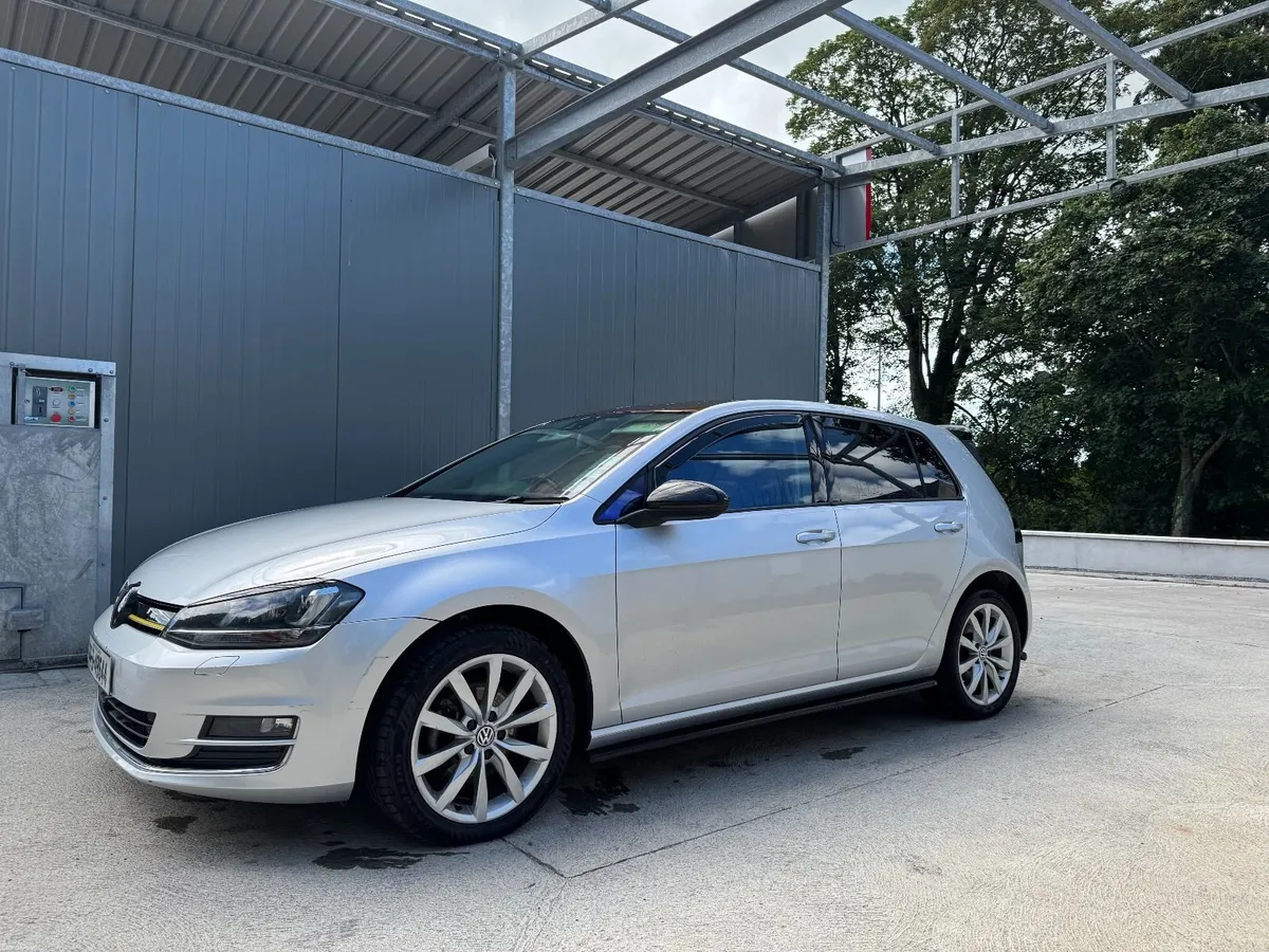 Volkswagen Golf 2014 - Auto - Image 2