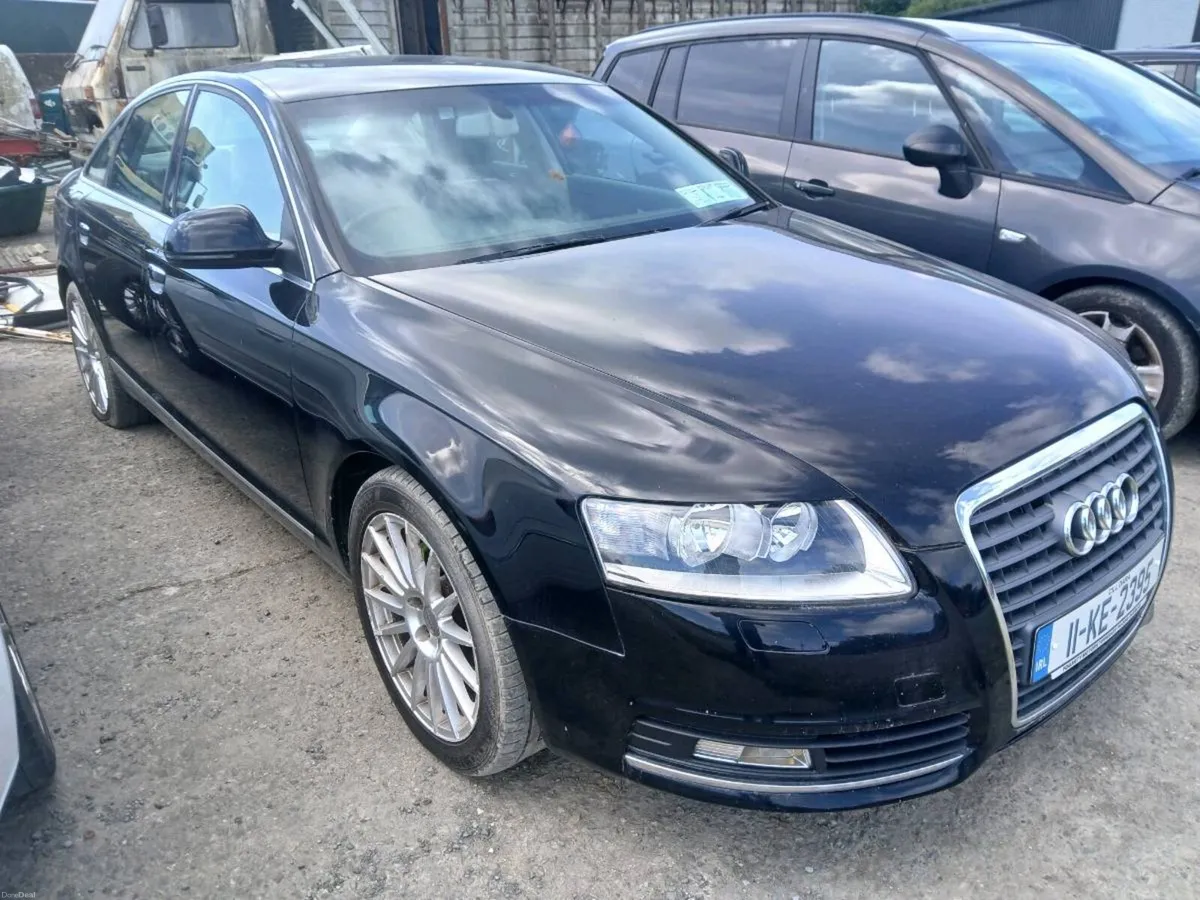 Cars for repairs or parts - Image 4