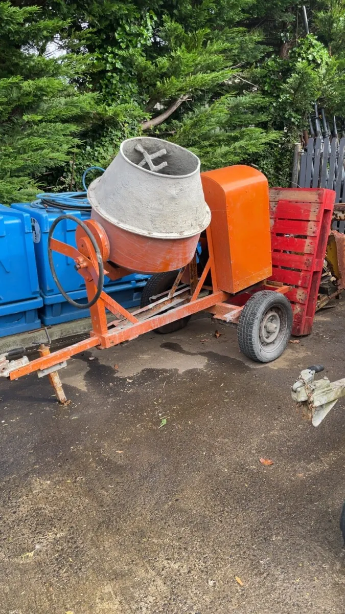 Benford diesel cement mixer - Image 1