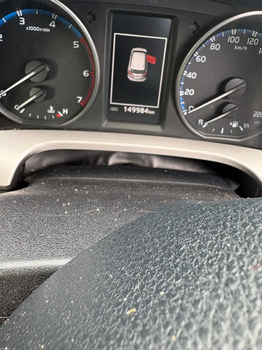 Toyota RAV4 2016 - Image 2