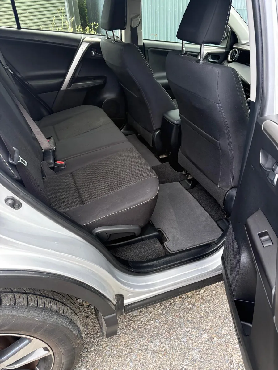Toyota RAV4 2016 - Image 4