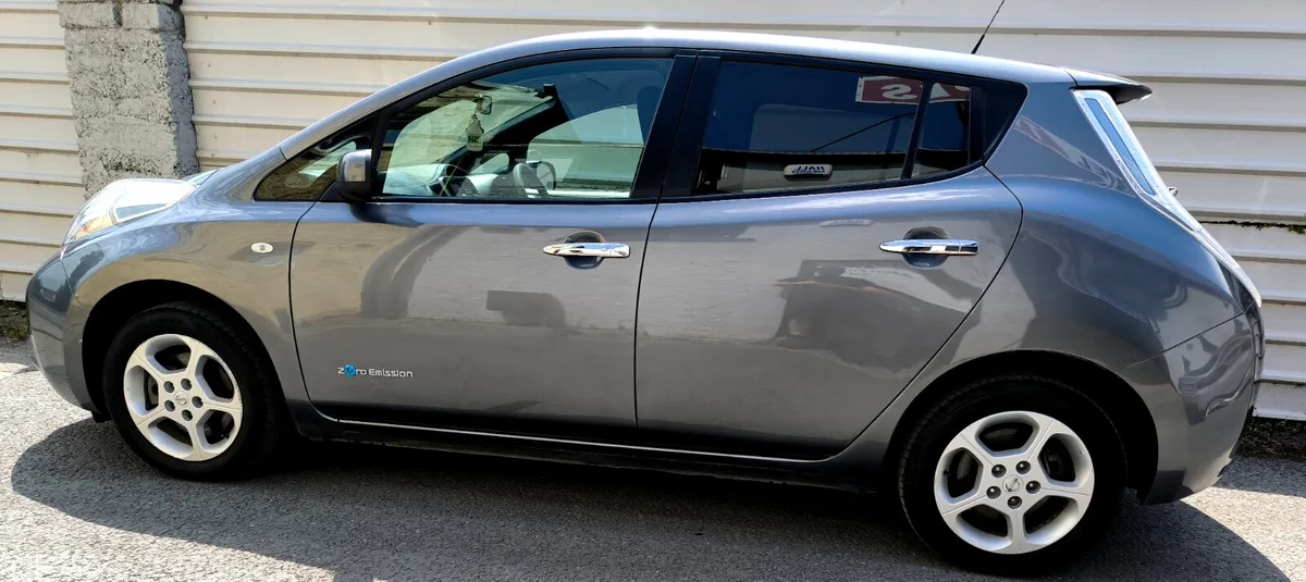 Nissan Leaf 2017 - Image 3