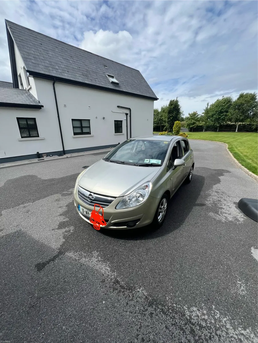Opel Corsa Club 1.2i - Image 1