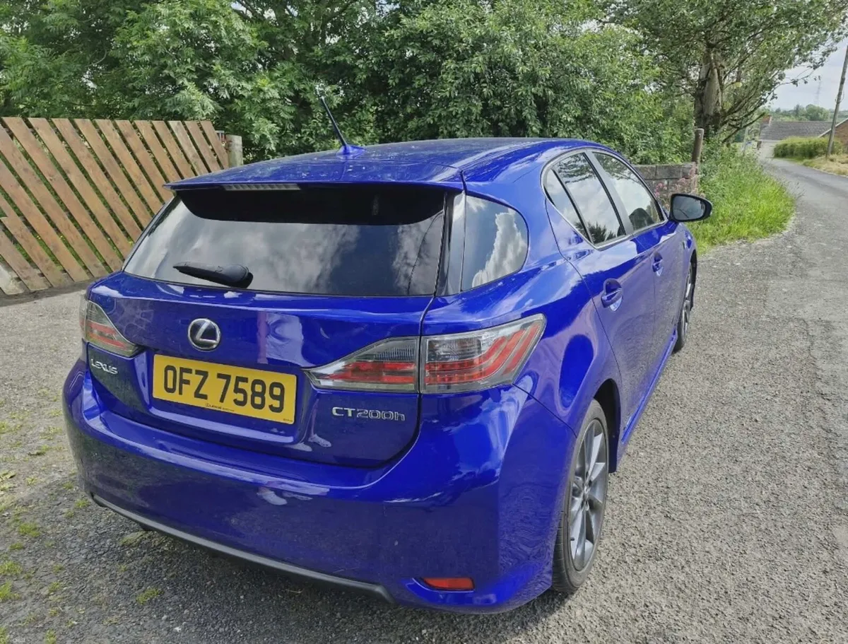 Lexus CT 200H F Sport Luxury - Image 5