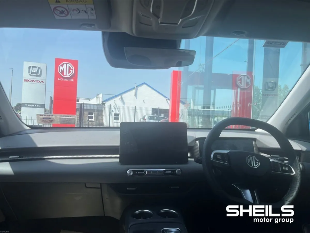 MG S5 MGS5 EV LR - EXCLUSIVE 5DR AUT - Image 3