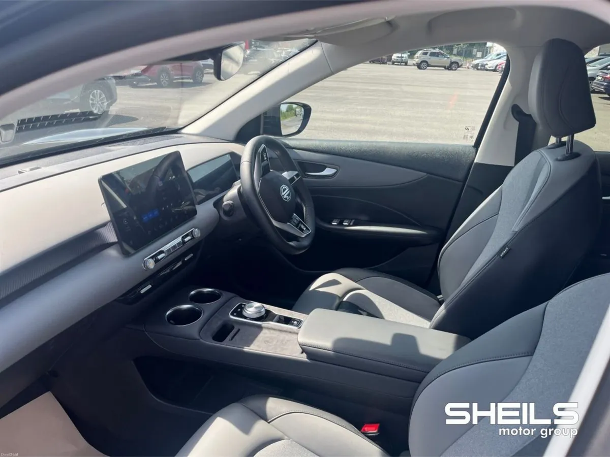 MG S5 MGS5 EV LR - EXCLUSIVE 5DR AUT - Image 5