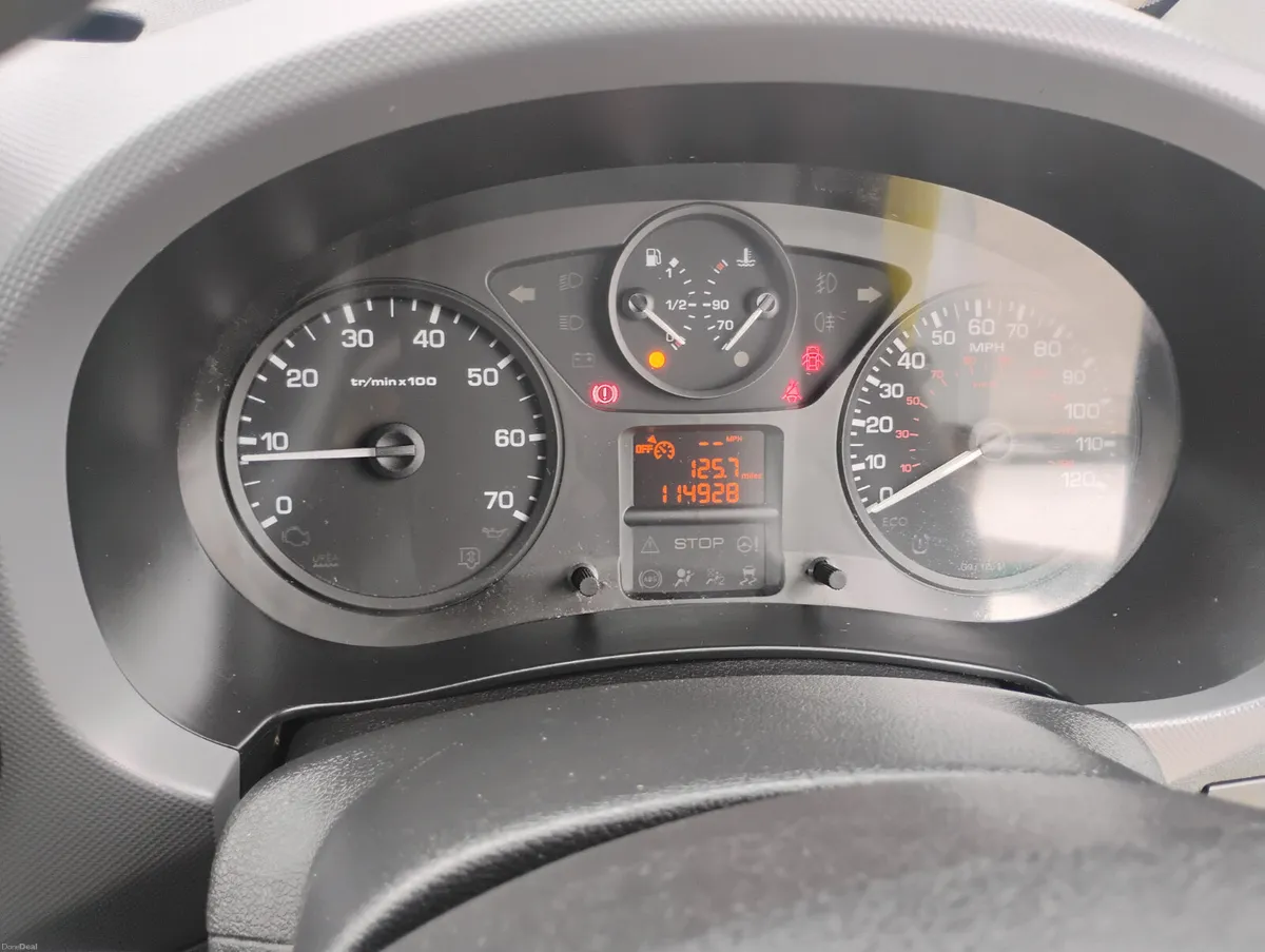 Peugeot Partner 2017 LOW MILEAGE - Image 5