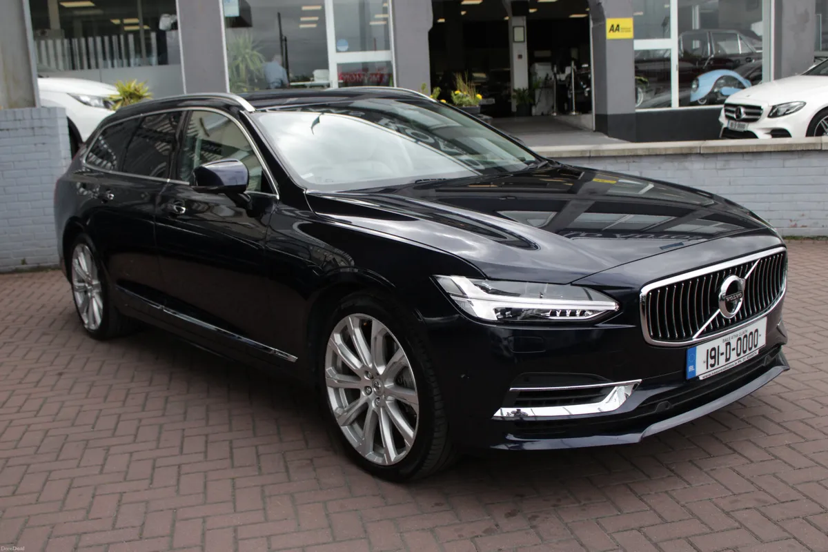 2019 VOLVO V90 ESTATE T8 INSCRIPTION 5DR AUTO - Image 2