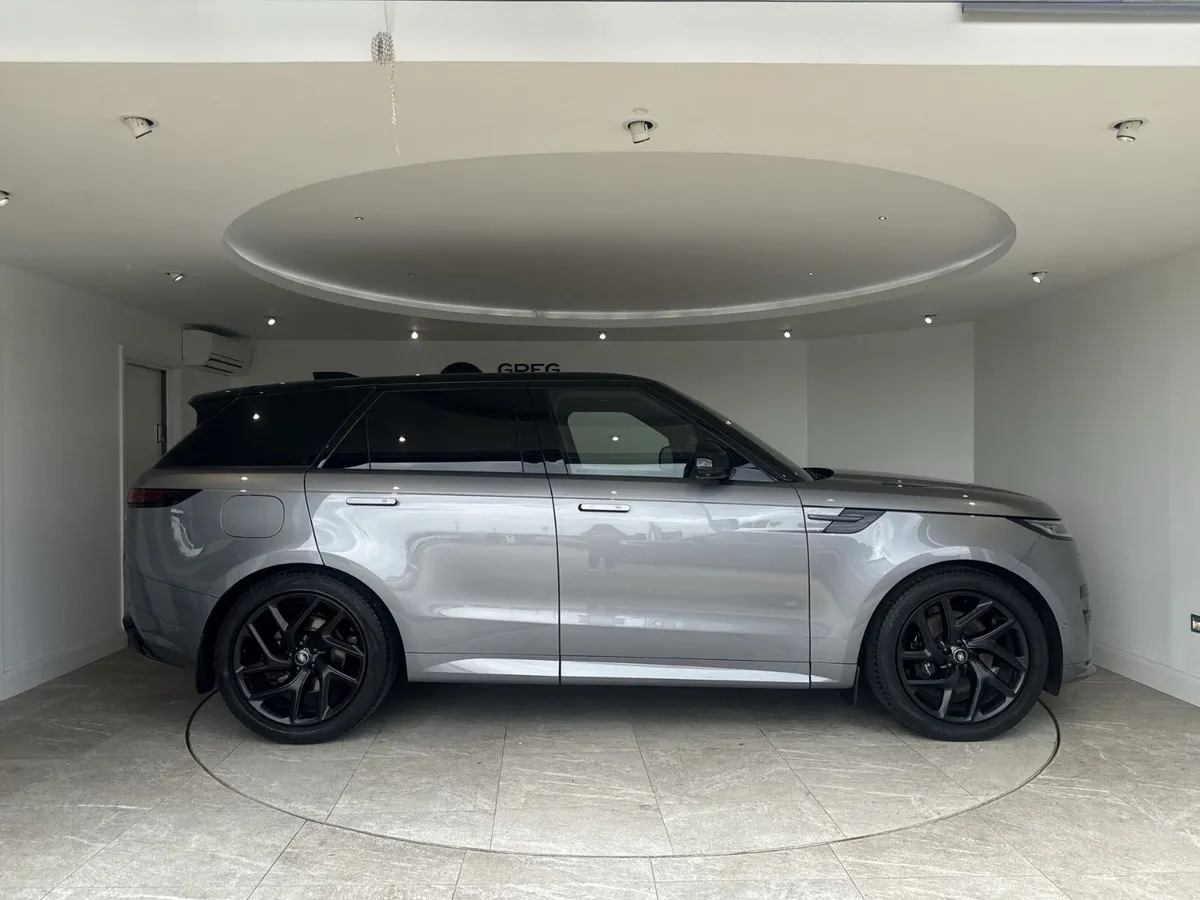 2023 Land Rover R-Rover - Image 4