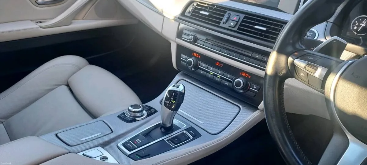 BMW 520d M Sport - Sunroof - Image 3