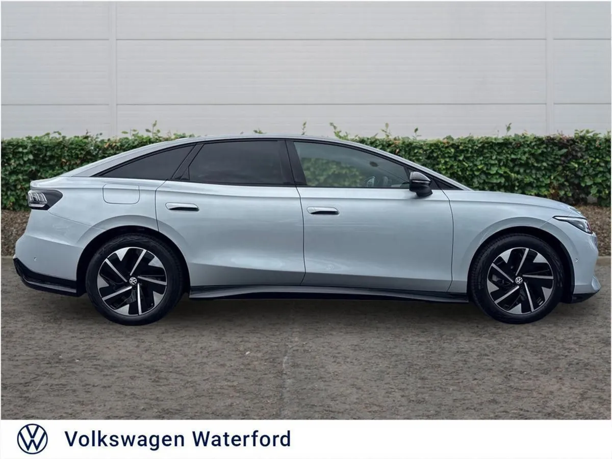 Volkswagen ID.7 PRO S PLUS - Image 4