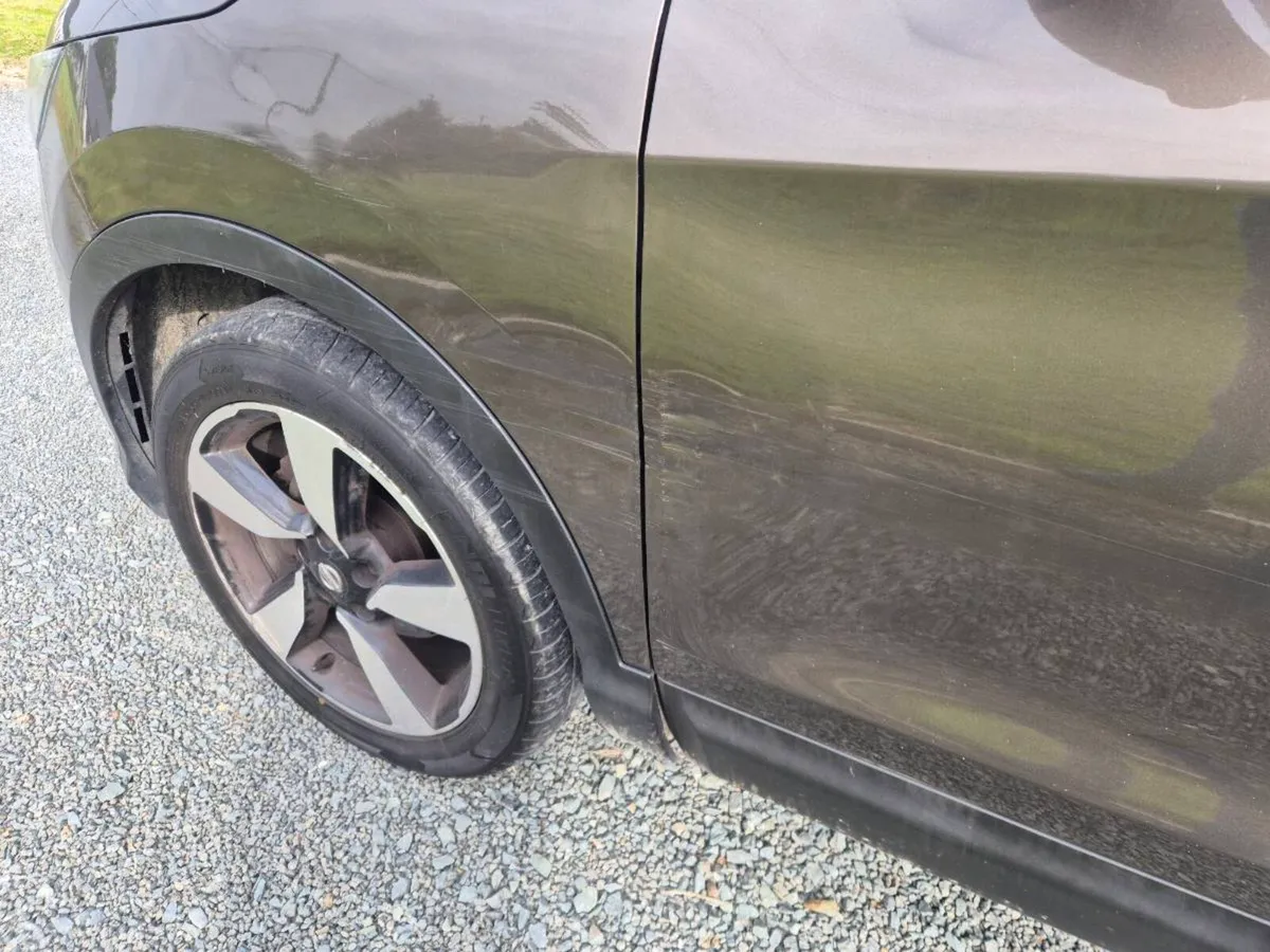 2017'NISSAN QASHQAI 1.5 DCI N-CONNECTA - Image 6