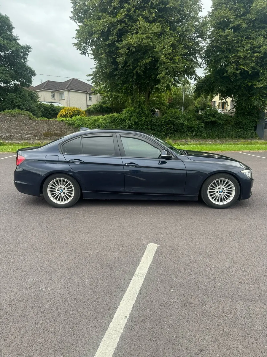 BMW F30 320d - Image 6