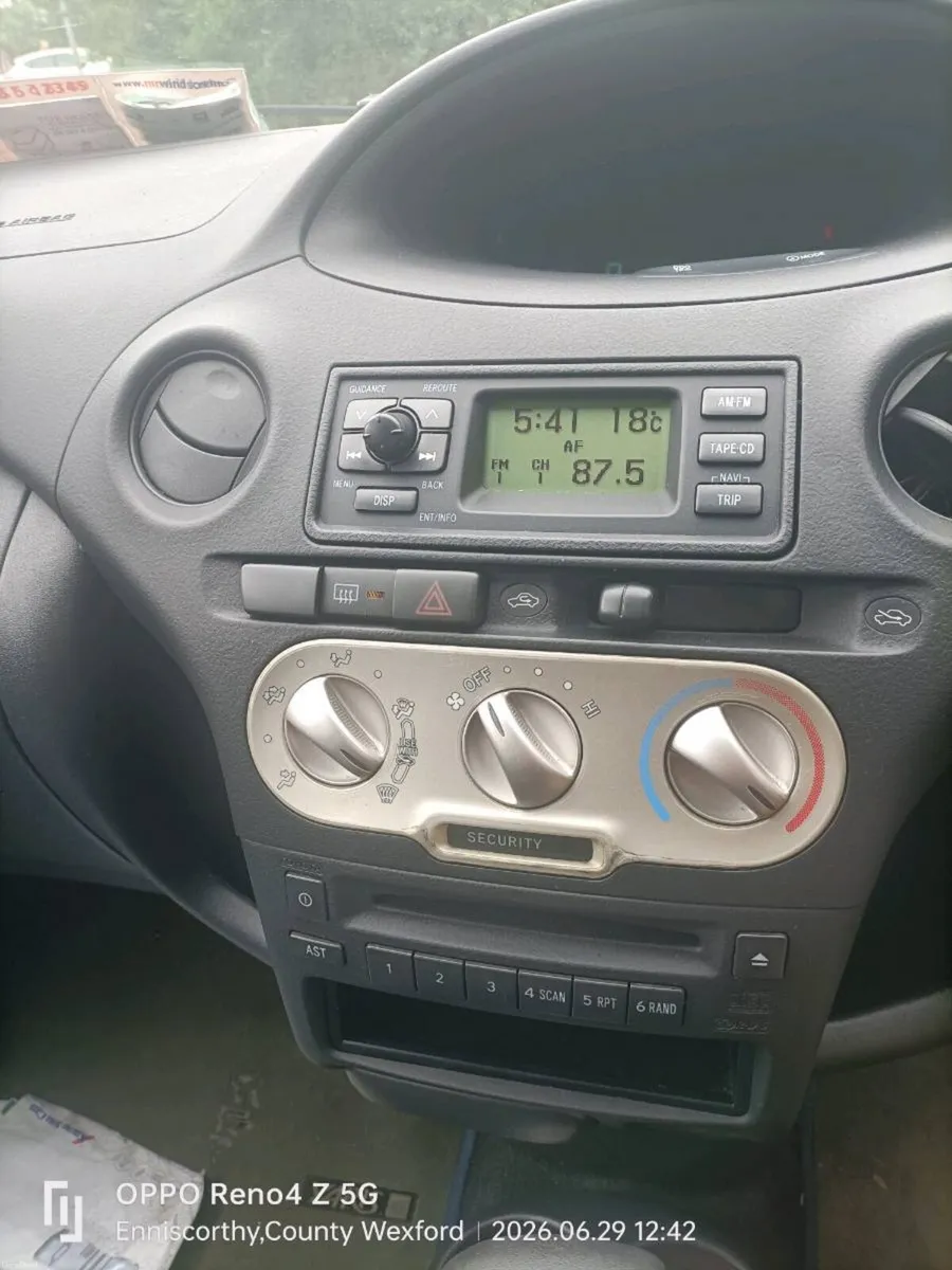 Toyota Yaris 1.3 petrol 5 Dr automatic - Image 1