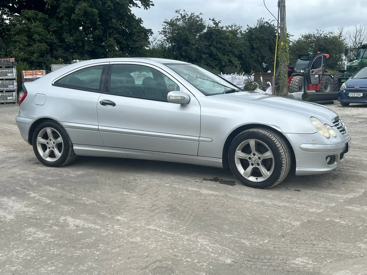 Mercedes C180 NCT Tax Low KM - Image 2