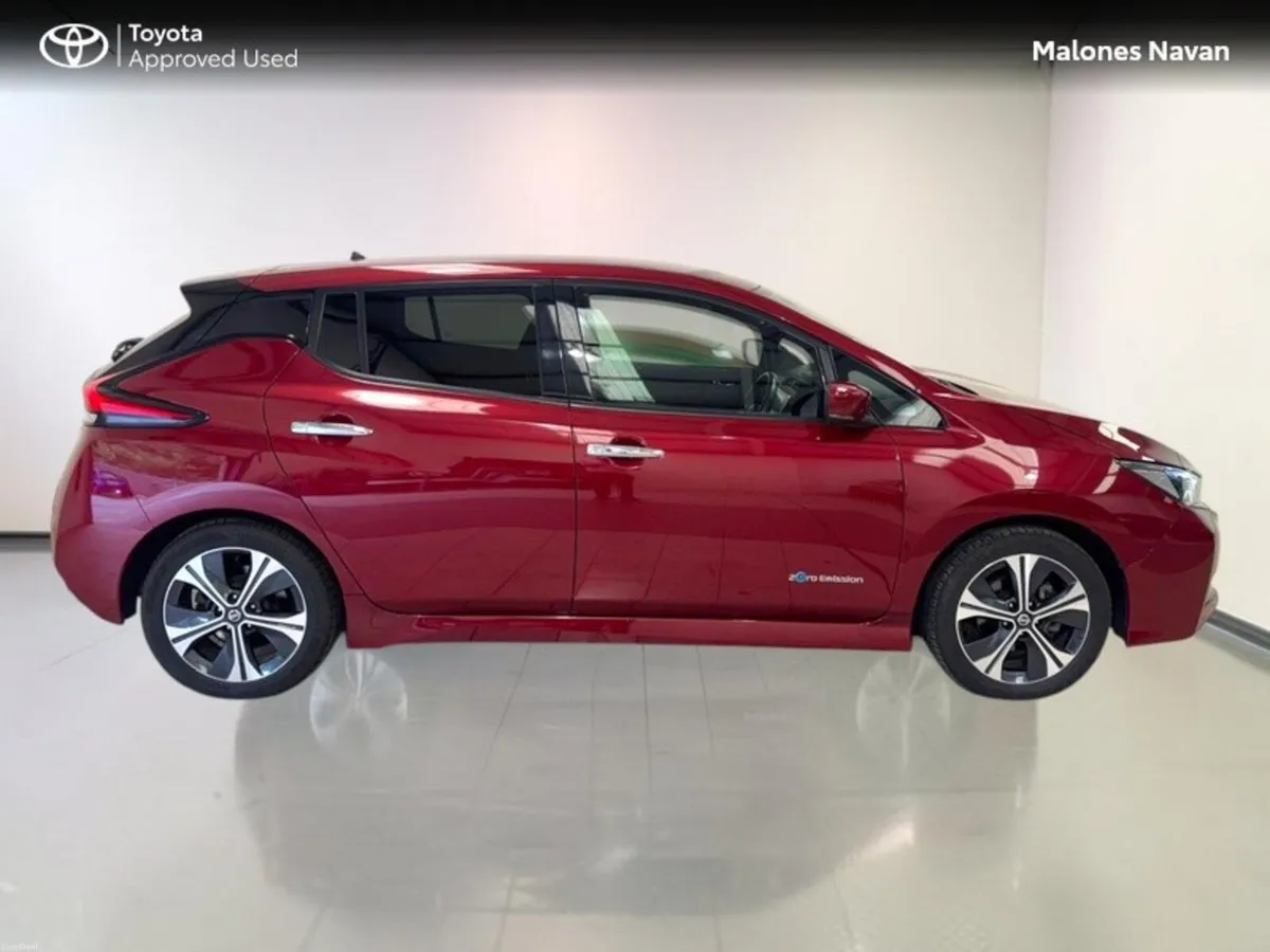 Nissan Leaf 40K EV SV PREMIUM 40KW '19 4DR AUTO - Image 3