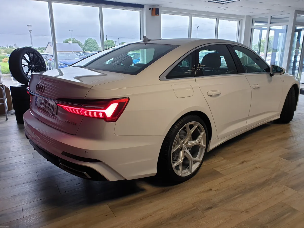 Audi A6 2.0TDI S LINE**UPGRADED ALLOYS** - Image 3