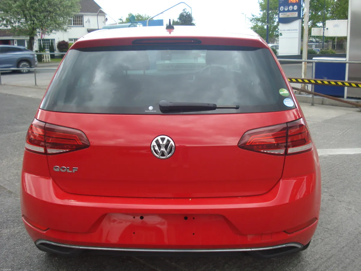 VW GOLF 1.2 AUTO 2019 - Image 6