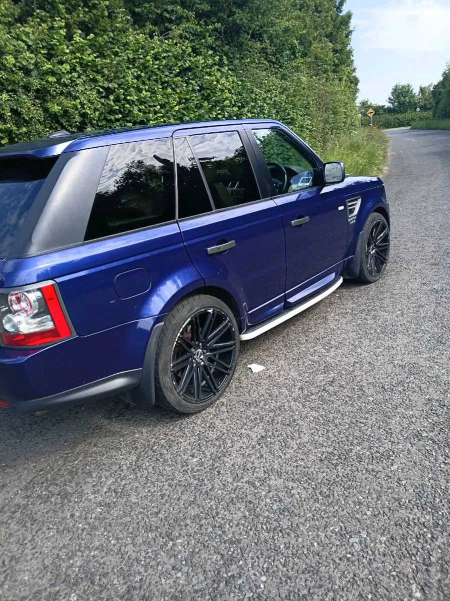Range Rover Sports 2011 DOE 07/27 - Image 3